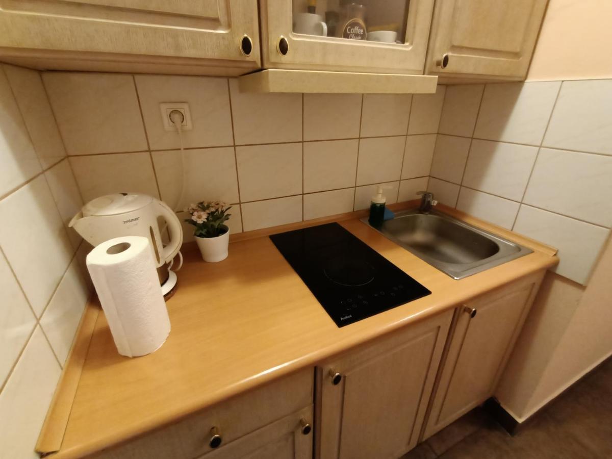 Pokoje Pod Swierkiem Swarzędz Extérieur photo